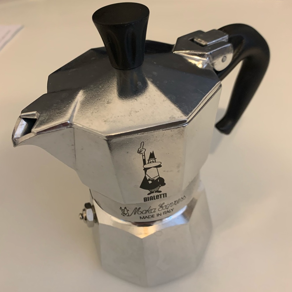Bialetti Moka mocha express cappuccino espresso maker. Single serving size.
